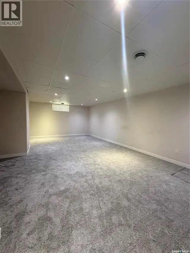 17 Anderson AVENUE Regina, Saskatchewan in Houses for Sale in Regina - Image 19