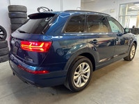 This 2018 Audi Q7 is an One Owner, Fully Inspected & Major Serviced, Brand New Tires, Tow Hitch, Exc... (image 3)