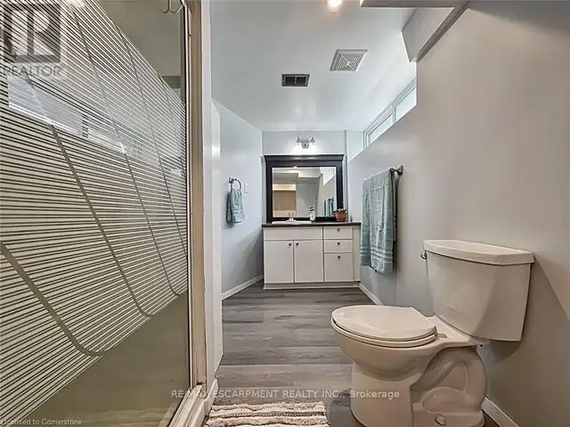 31 MASTERSON AVENUE St. Catharines (Glendale/Glenridge), Ontario in Houses for Sale in St. Catharines - Image 27