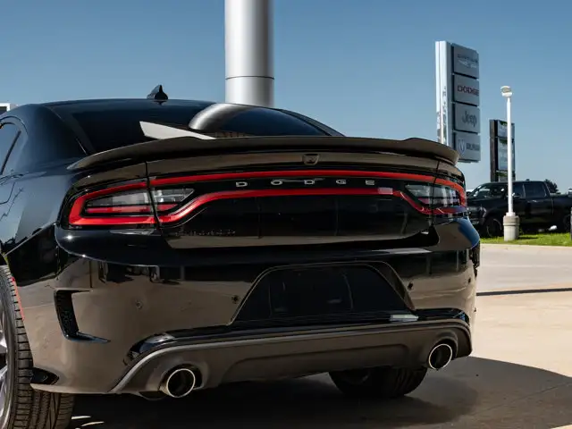 2023 Dodge Charger R/T in Cars & Trucks in Barrie - Image 8