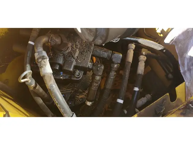 2008 Kobelco SK235SRLC-1E Excavator in Heavy Equipment in Barrie - Image 31