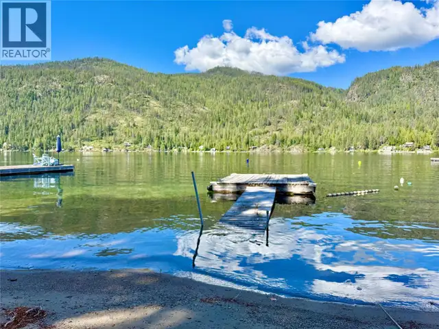 189 Alpine Road Christina Lake, British Columbia in Houses for Sale in Penticton - Image 32