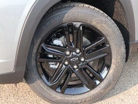 Brand New SUV Available in Lloydminster, Saskatchewan Alberta This 2026 Chevrolet Trax ACTIV is equi... (image 5)