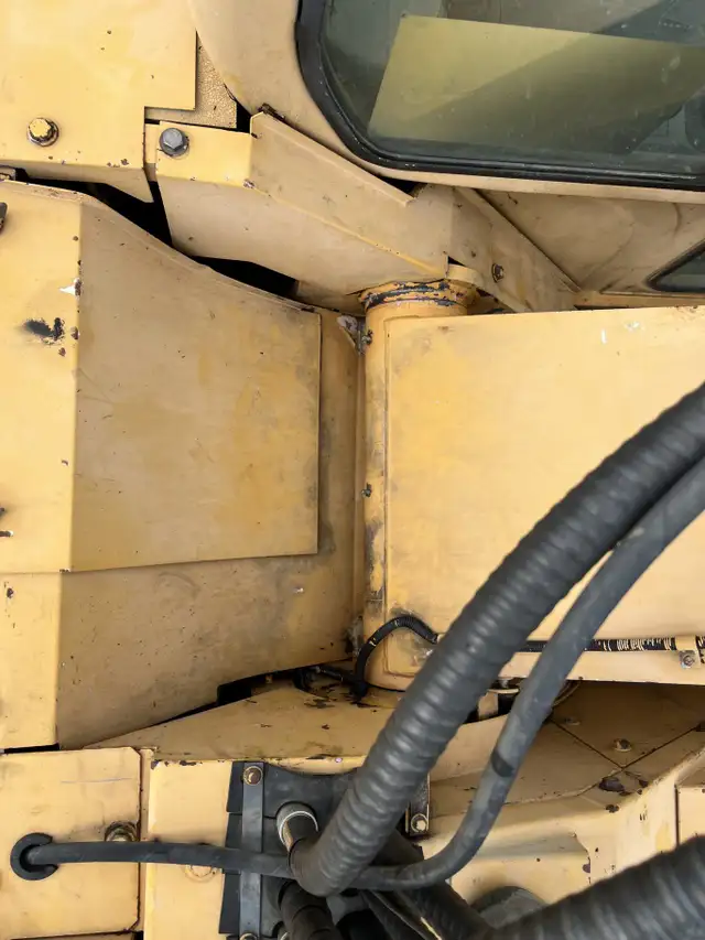 1999 Sumitomo SH135 U Excavator LOW Hours #7470 DP in Heavy Equipment in Edmonton - Image 51