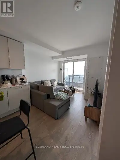 Contemporary urban living in this brand-new split 2 bedroom suite at the new Linx Condo, nestled in...