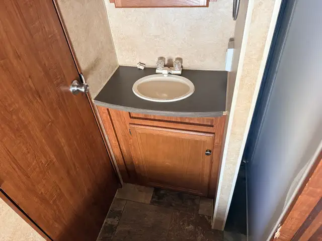 2012 Jayco JAY FLIGHT 26 BH in Travel Trailers & Campers in St. Albert - Image 20