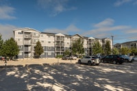 Broadstreet's River Meadow Estates offers 1 and 2 bedroom pet friendly apartments for rent in peacef... (image 4)