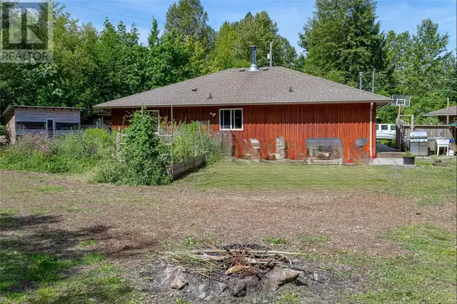 1720 Settler Rd Qualicum Beach, British Columbia in Condos for Sale in Parksville / Qualicum Beach - Image 23