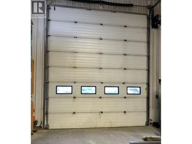 8529 100 STREET Fort St. John, British Columbia in Commercial & Office Space for Rent in Fort St. John - Image 9