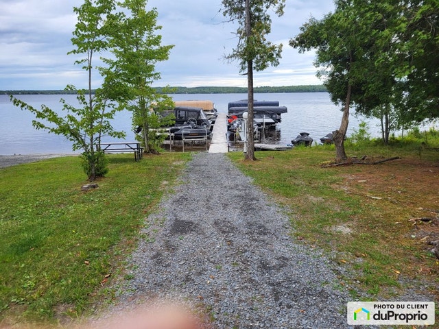 $474,900 - Cottage for sale in Ste-Praxède — photo 1