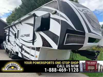 Welcome to Two Wheel Motorsport This Voltage toy hauler fifth wheel 3200 by Dutchmen RV is the small...