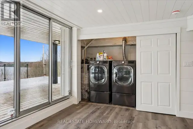 1085 AUSTIN LANE Lake of Bays (Mclean), Ontario in Houses for Sale in Muskoka - Image 31