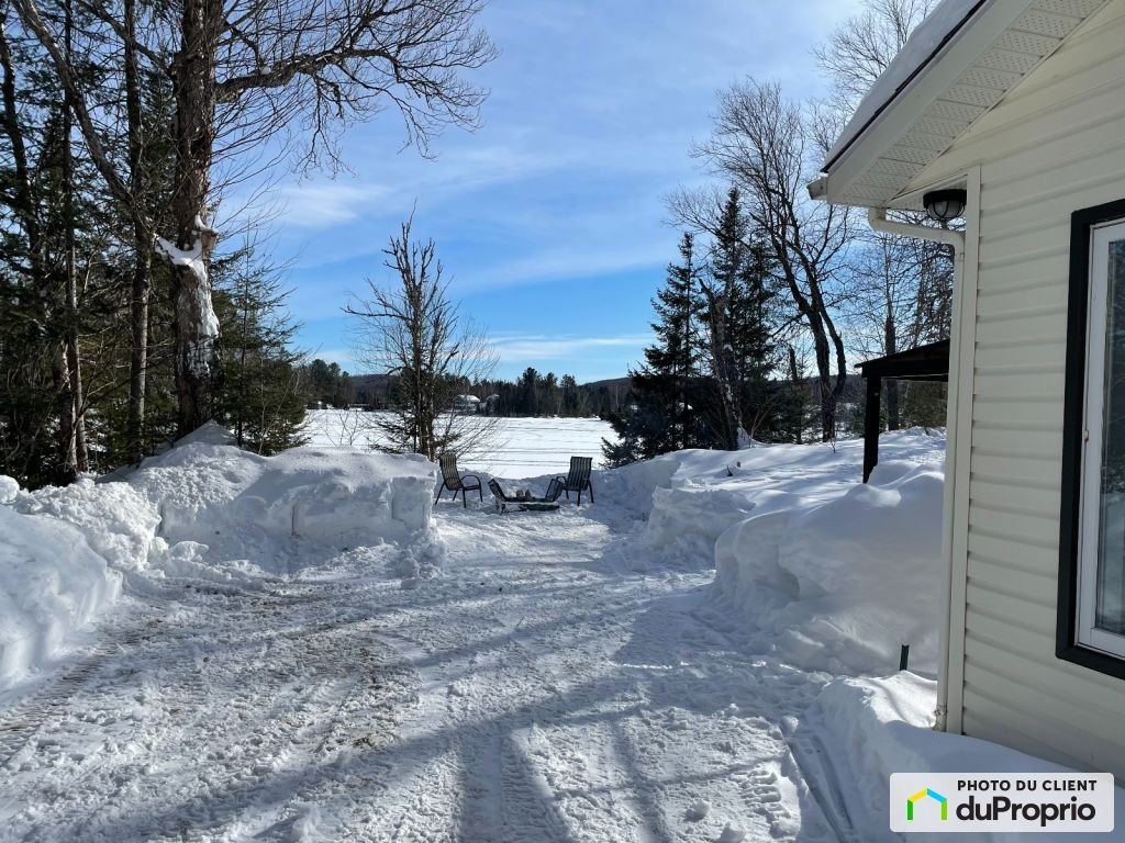 $599,000 - Bungalow for sale in Lac-Saguay — photo 3