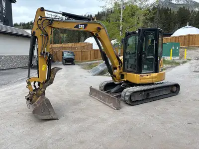 This item(s) are selling by Online Timed Auction Complete Dispersal for Prairie Pride Construction -...