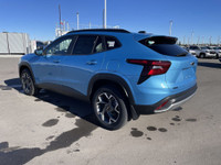 AMVIC Licensed Dealer The 2025 Chevrolet Trax LT in Marina Blue Metallic is a stylish and efficient... (image 5)