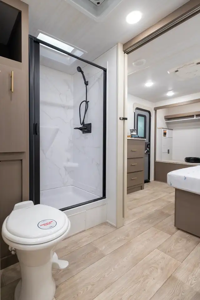 2026 Forest River EAST TO WEST ALTA 2775KFK in Travel Trailers & Campers in Regina - Image 14