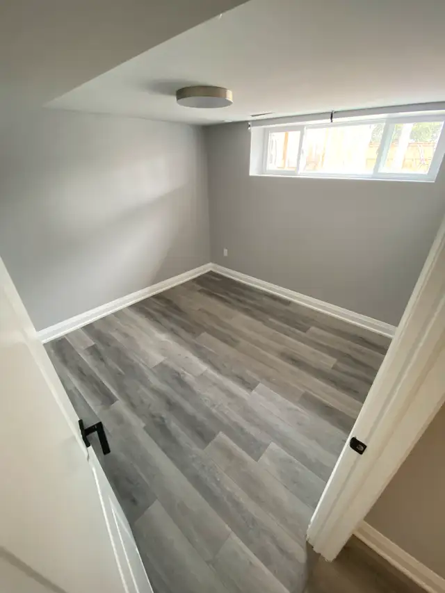 740 Collins Bay Road (Unit 2) Now Available For Rent!62854406804226123