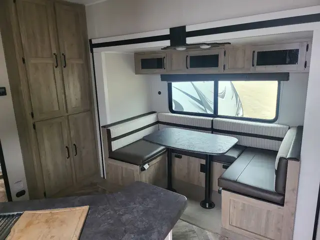 2024 Palomino PUMA 29 TH in Travel Trailers & Campers in St. Albert - Image 17