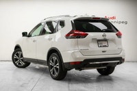 Locally owned AND super low KM!! Check out this Carfax 1 owner 2020 Nissan Rogue with All-Wheel Driv... (image 5)