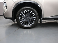 See Dealer Website for Details. 2026 Nissan Rogue Platinum Engine: 3 Cylinder Engine 1.5L L/100Km Ci... (image 3)