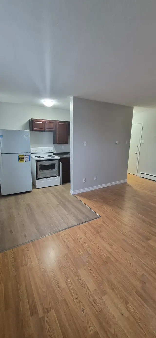162 Charlotte St West #12 in Long Term Rentals in Saint John - Image 7