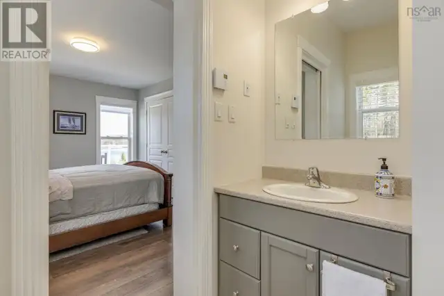 27 Prospect Bay Road Prospect Bay, Nova Scotia in Houses for Sale in City of Halifax - Image 20