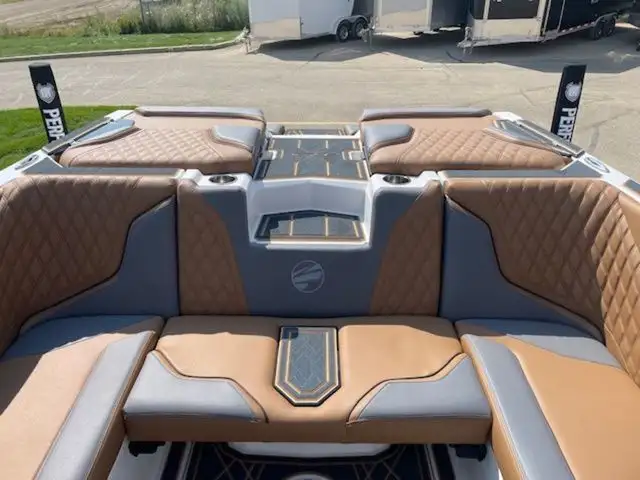 2025 Tige 24RZX in Powerboats & Motorboats in Saskatoon - Image 16