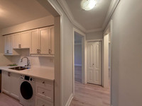 2 Bed, 1 Bath Apartment at 1024 King St E., Hamilton** **Available: January 1, 2025** Rent: $1,900 /... (image 1)