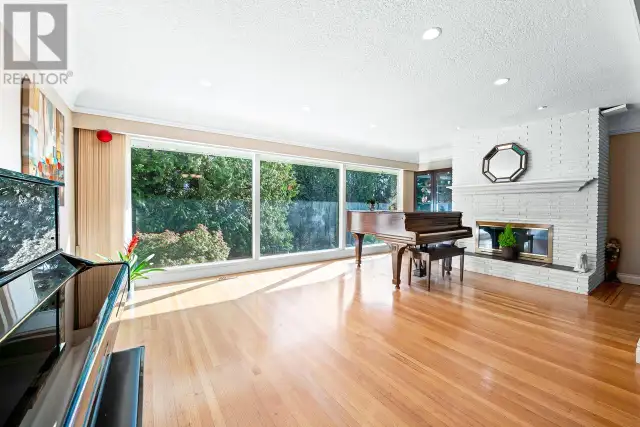 651 KENWOOD ROAD West Vancouver, British Columbia62867603001602123