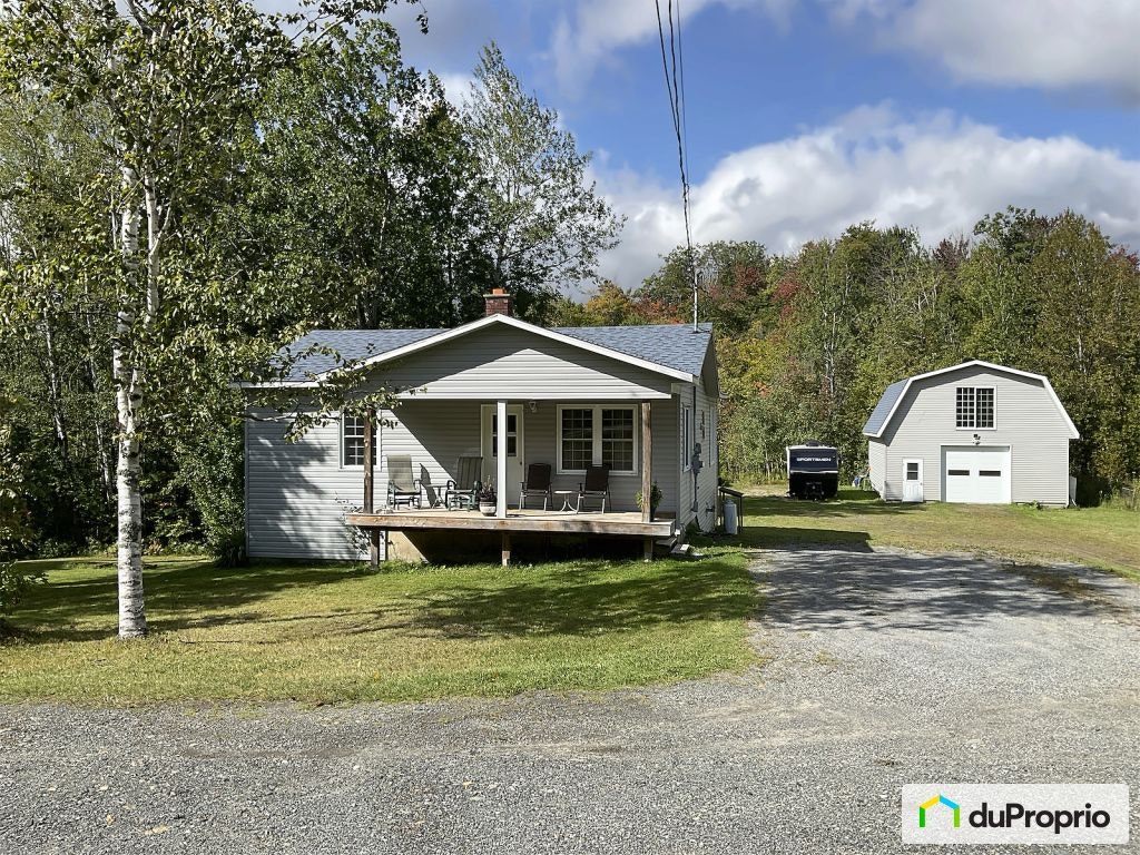 $590,000 - Bungalow for sale in St-Denis-De-Brompton — photo 2