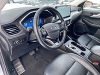 **WE WILL BEAT ANY DEALER IN THE CITY** Space Silver Metallic 2025 Ford Escape Platinum AWD 8-Speed... (image 4)