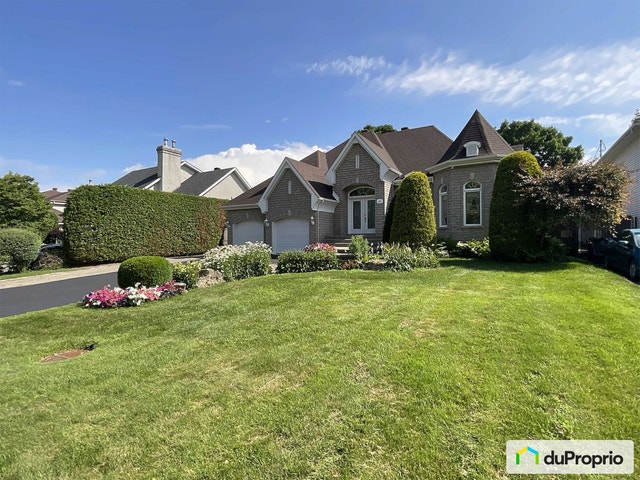 $1,039,000 - Bungalow for sale in Fabreville — photo 1