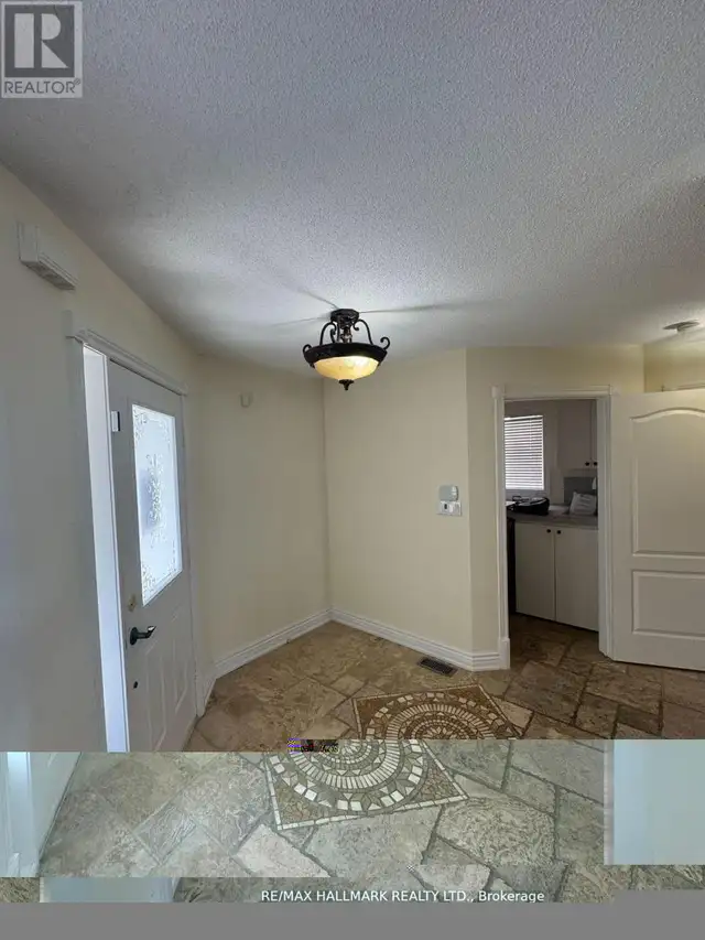 203 LANDSBRIDGE STREET Caledon (Bolton East), Ontario in Houses for Sale in Oakville / Halton Region - Image 4