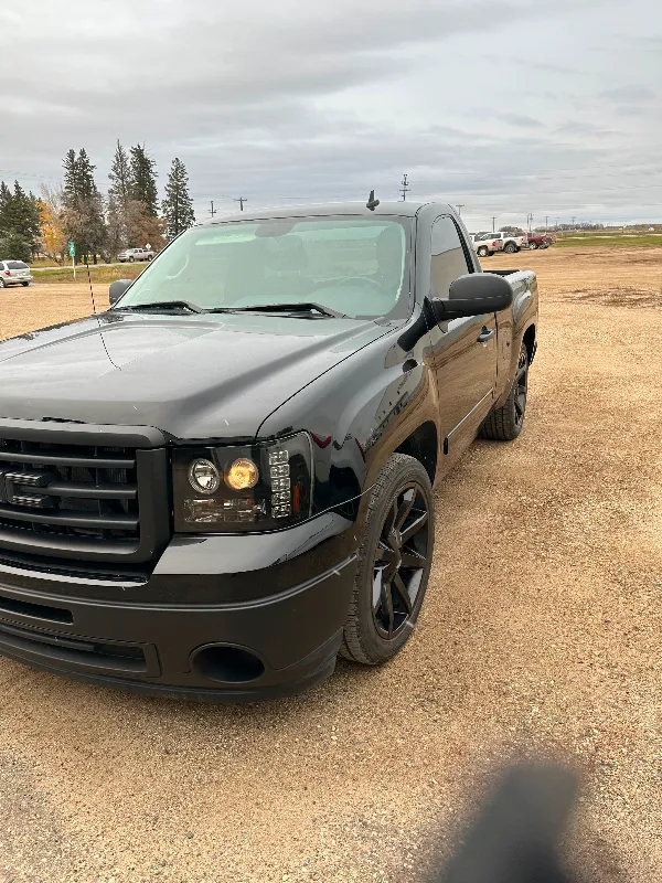 2011GMC short box many mods 14826 klms new toy supercharged
