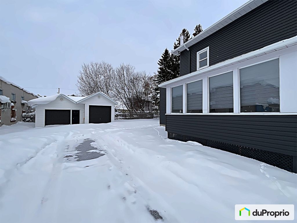 $369,000 - 2 Storey for sale in Victoriaville — photo 3