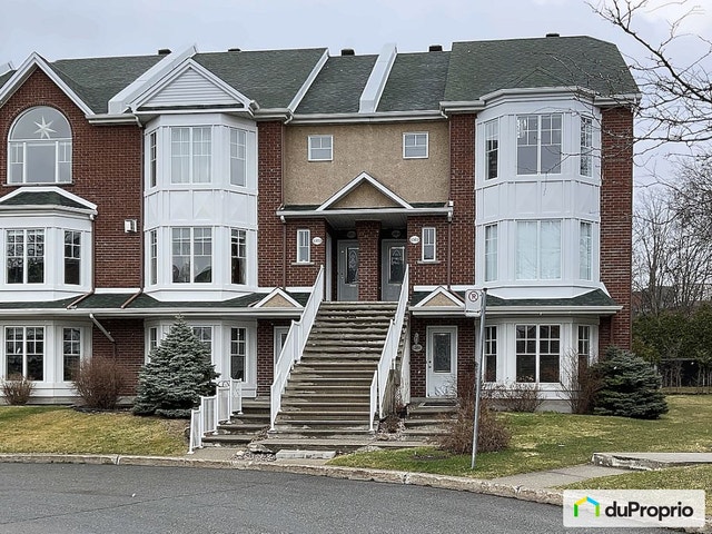 $397,000 - Condominium for sale in Longueuil (Vieux-Longueuil) — photo 2