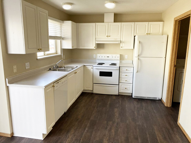 Northgate Townhomes - 2 Bedroom 1.5 Bath Townhouse Apartment for in Long Term Rentals in Grande Prairie - Image 4