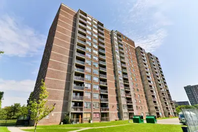 3 Bedroom + Den  Apartment for Rent - 20 Carabob Crt.