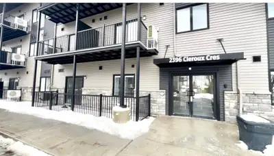 ***1 Month FREE Rent*** Ottawa, Blackburn Hamlet, minutes from Orleans. BRAND NEW “NON SMOKING” BUIL...