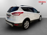 A versatile compact SUV with a comfortable interior, modern convenience features, and efficient perf... (image 3)