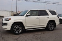 Toyota 4Runner SR5 LIMITED 4WD Unleash your spirit of exploration with the Toyota 4Runner SR5 LIMITE... (image 2)