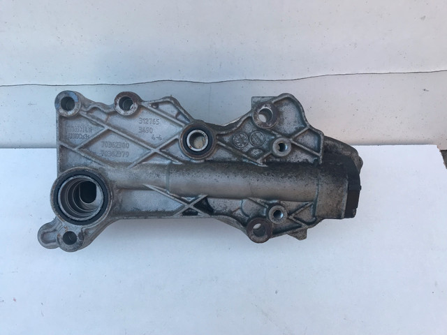 MERCEDES "GLK 250" ENGINE OIL COOLER in Engine & Engine Parts in City of Toronto - Image 3