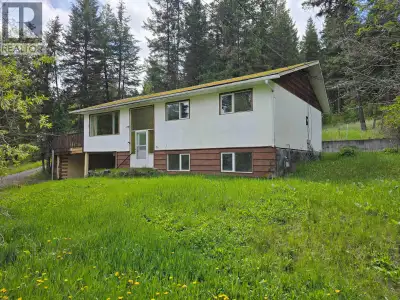 Family home on generous 0.64-acre lot in Williams Lake! Located on a quiet cul-de-sac with crown lan...