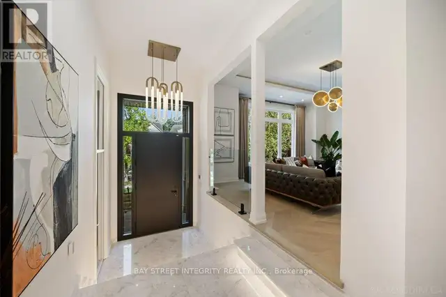 207 Ellerslie Avenue Toronto (Willowdale West), Ontario, photo 3 of 4