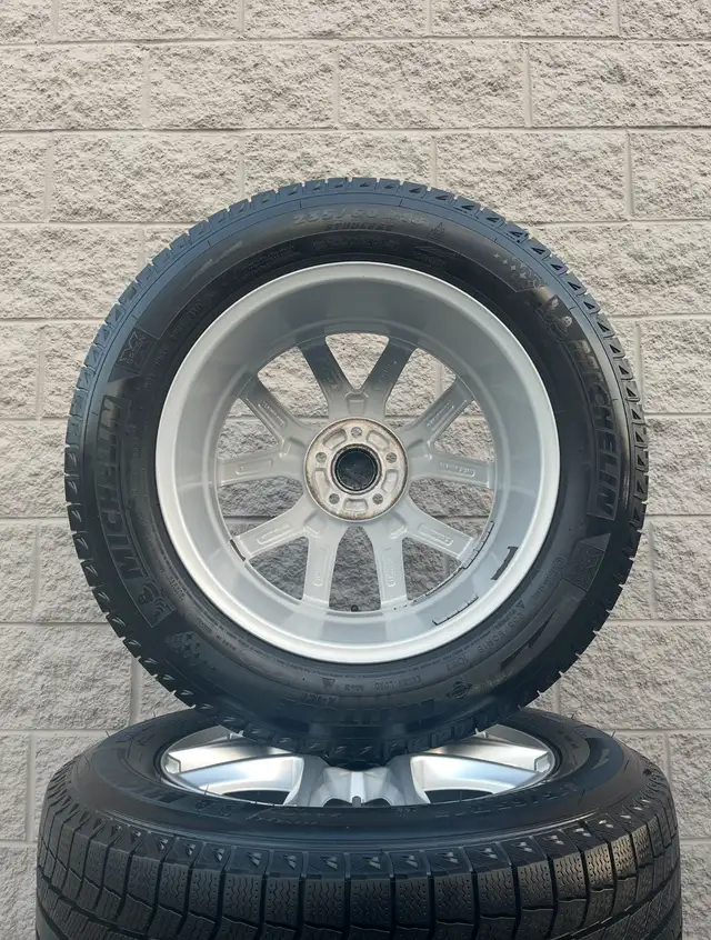(95%) 4x Volvo XC60 18" OEM Winter Wheels Package in Tires & Rims in City of Toronto - Image 6