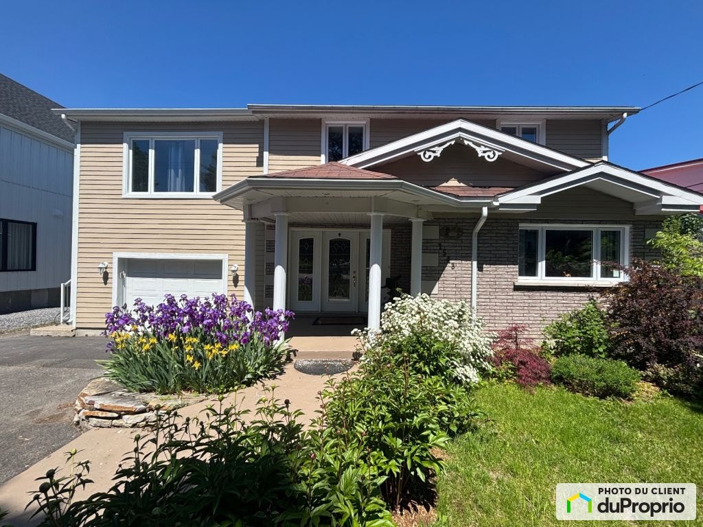 $1,575,000 - 2 Storey for sale in Lery — photo 2