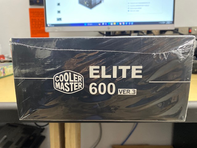 Cooler Master Elite V3 600W Power Supply in Other in City of Toronto - Image 2