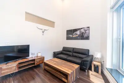 Use promo code "KIJIJI5" in your inquiry to enjoy a special discount! The Jade The fully furnished 2...