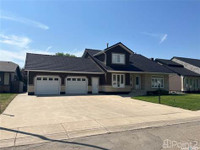 1572 Dieppe CRESCENT