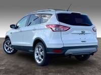 2.0 L 4 Cyl Engine Vehicle Options: Leather Interior, Panoramic Roof, Blind Spot Monitoring, Rear Ba... (image 9)